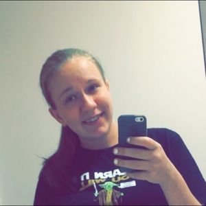 Meet your Posher, Katelyn